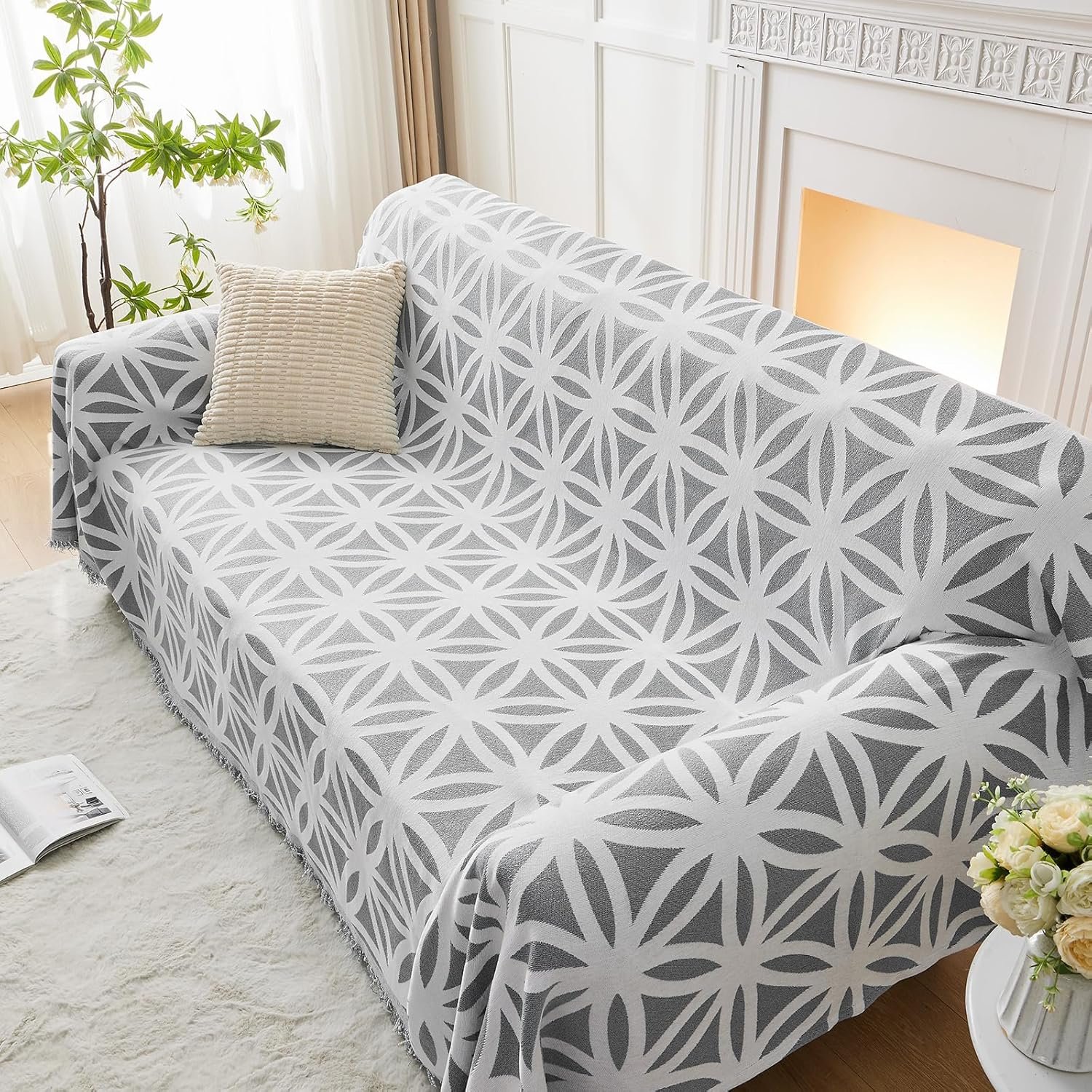 LOMAO Couch Cover Sofa Covers for 3 Cushion Sectional Couch Covers L Shape Couch Cover with Tassel Sofa Protector Washable Reversible Chenille Sofa Slipcover for Pet (1-Light Grey,XLarge（71 * 134)